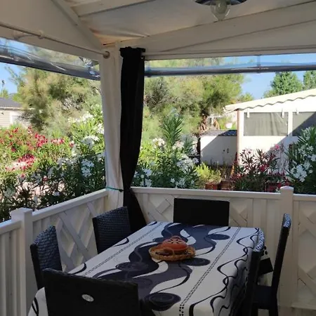 Mobil-home Duris * Ιέρ